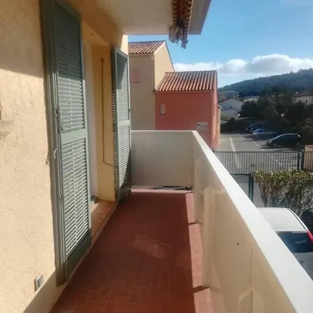 Apartmán Apartment, Swimming Pool, Tennis, Parking La Croix-Valmer