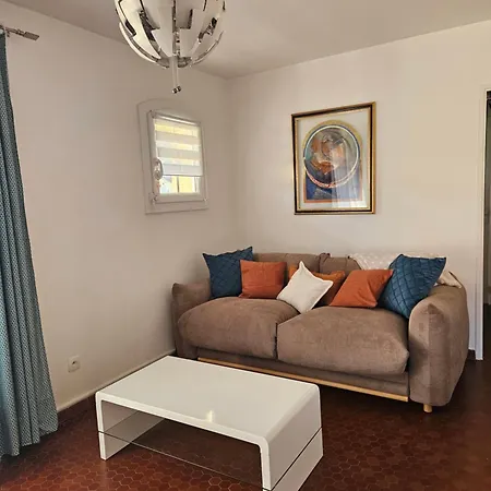 Apartment, Swimming Pool, Tennis, Parking شقة *